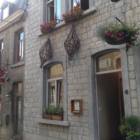 La Tete Ailleurs Hotel Durbuy Bagian luar foto