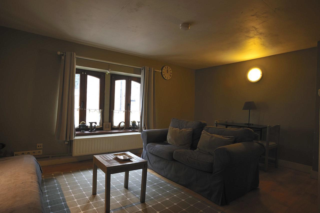 La Tete Ailleurs Hotel Durbuy Bagian luar foto