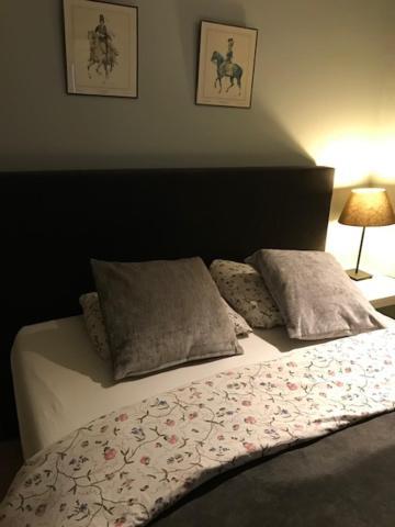 La Tete Ailleurs Hotel Durbuy Bagian luar foto