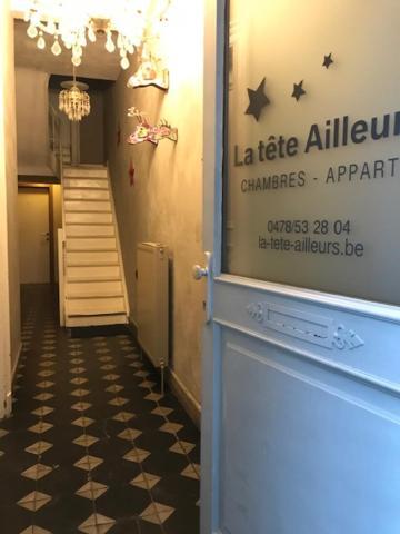 La Tete Ailleurs Hotel Durbuy Bagian luar foto