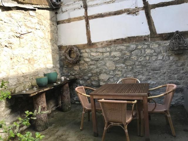 La Tete Ailleurs Hotel Durbuy Bagian luar foto